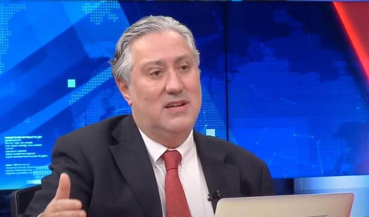 Gazeteci Murat Sabuncu: "MHP değil de CHP olsaydı kapatma davası açarlardı"