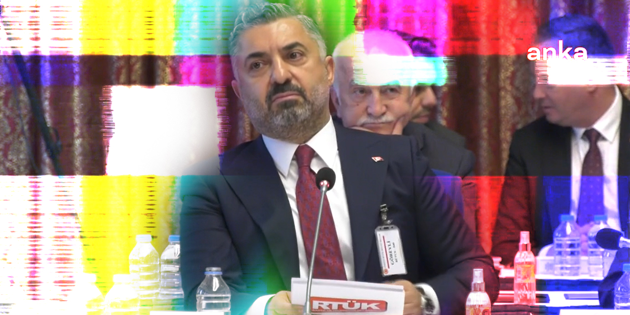 RTÜK Başkanı'na şok protesto: "Sansürcü Başkan"