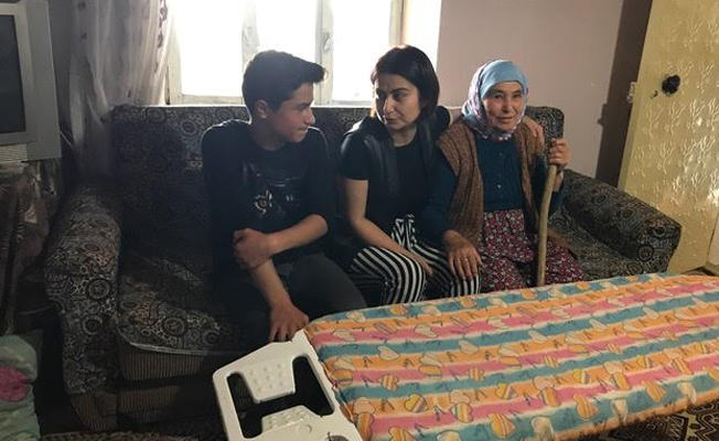 CHP'li başkandan fakir ve başarılı öğrenciye tam destek
