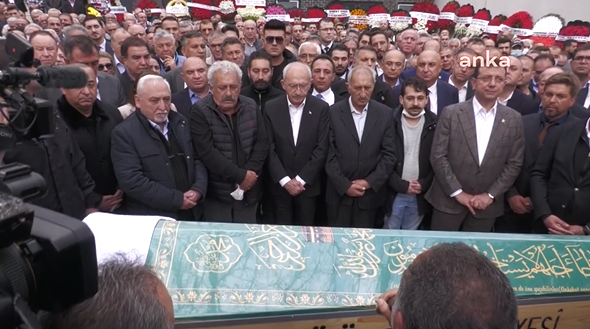 CHP Genel Başkanı Kemal Kılıçdaroğlu, kardeşini son yolculuğuna uğurladı