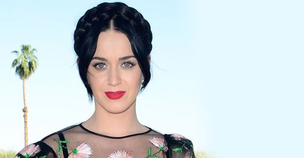 UNICEF iyi niyet elçisi Katy Perry Vietnam'ı ziyaret etti