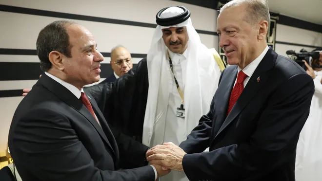 Yeni Akit'ten Erdoğan'ın Sisi ile olan fotoğrafına tepki: "O fotoğrafı görünce yıkıldım"