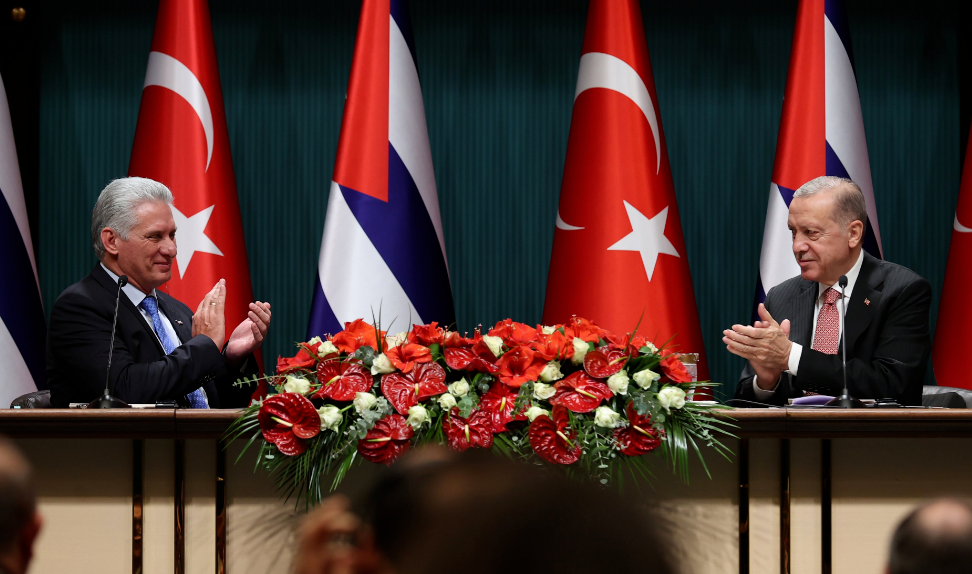 Türkiye-Küba arasında 27 yıl sonra bir ilk yaşandı