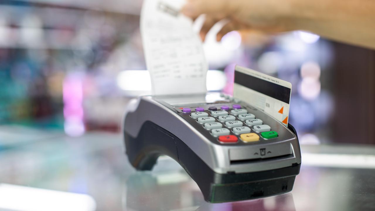 Bankadan önemli uyarı: Müşteri kartlarını kullanamayacaksınız
