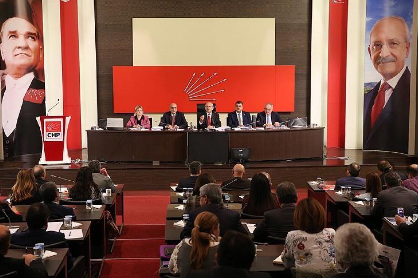 Kılıçdaroğlu, üniversite öğrencileriyle buluştu