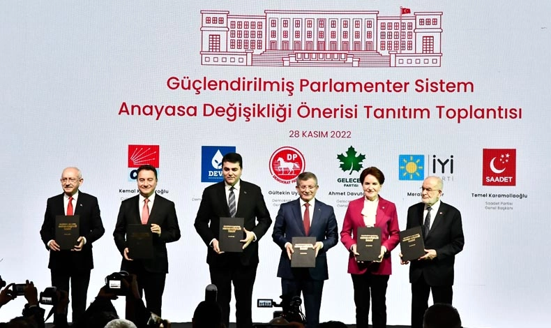 Altı siyasi parti kamuoyuna tanıttı: İşte 6'lı masanın yeni Anayasa taslağı önerisi