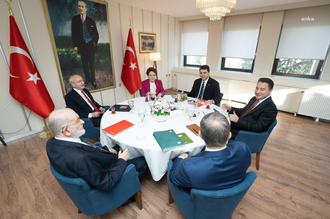 Altılı masadan kritik toplantının ardından ortak açıklama: "Temel önceliğimiz..."
