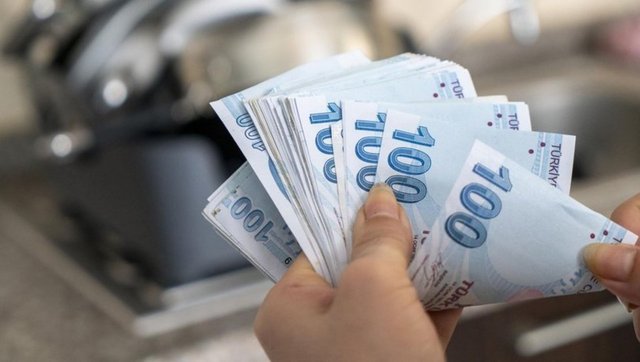 Asgari ücret için masadaki rakamlar: Yüzde 60 gelirse zam gelirse 8.800 TL olacak