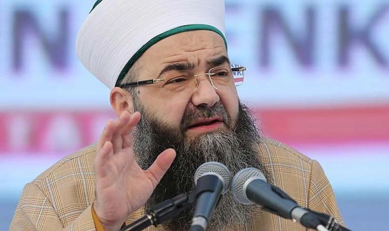 Cübbeli Ahmet de 6 yaşındaki 'evliliğe' tepki gösterdi: "Bunlar dinimize çok büyük zarar veriyor"