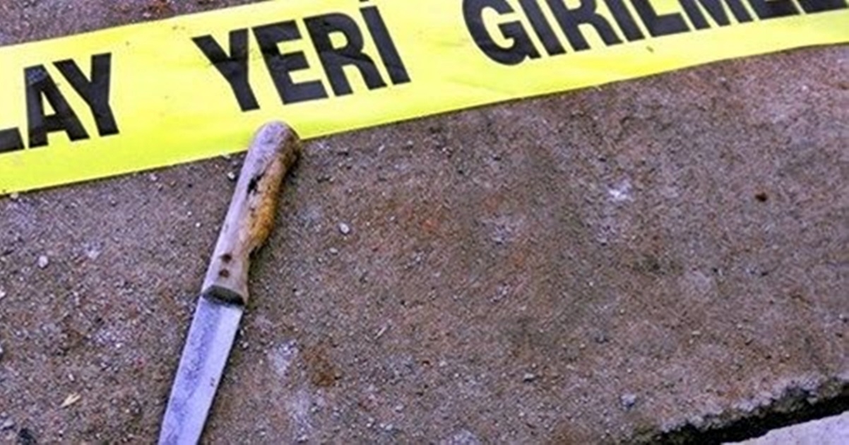 Ankara’da parti genel merkezinde genel başkan bıçaklandı!