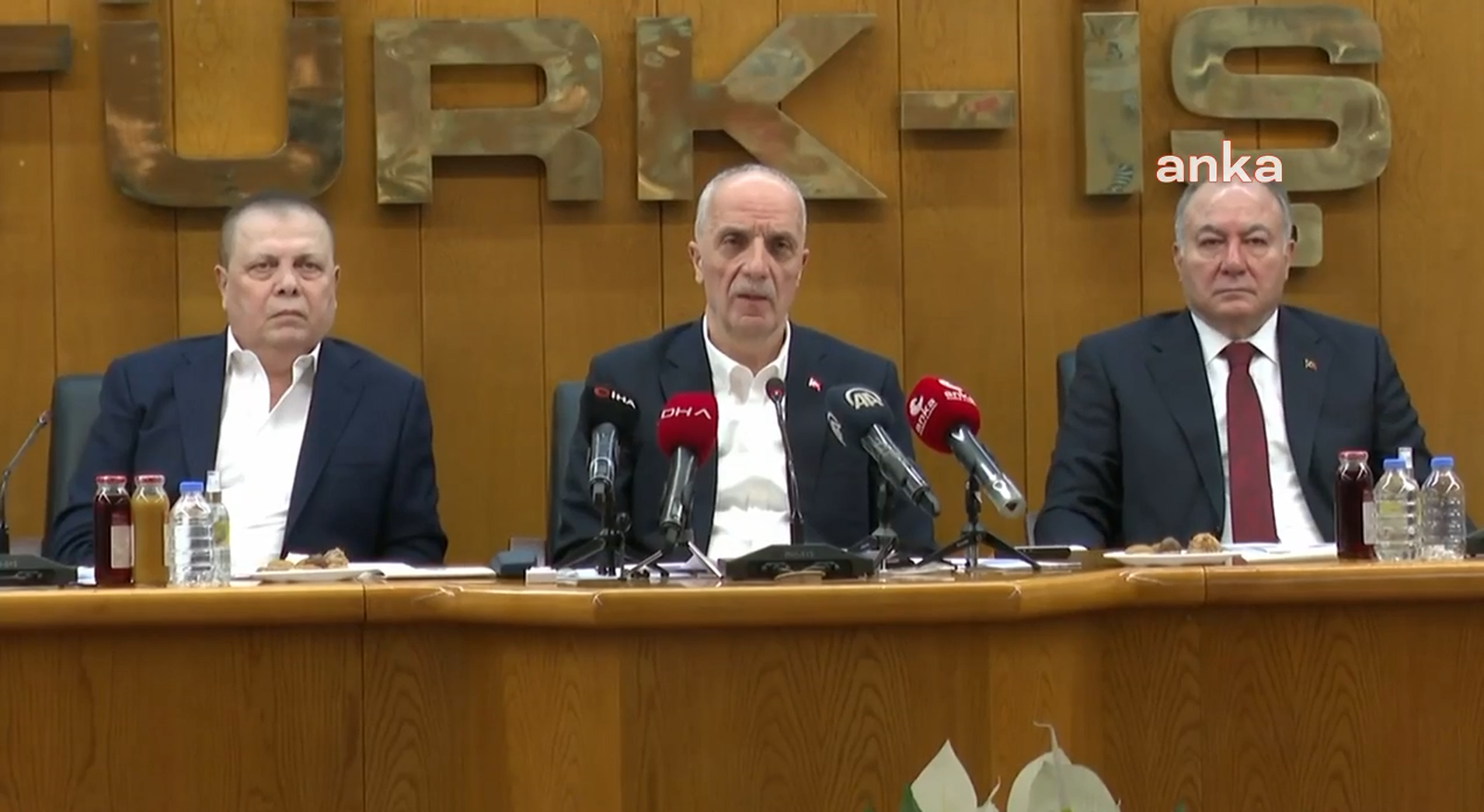 Türk-İş'ten asgari ücret açıkladı: Refah payı ilave edilerek...