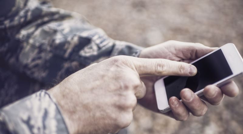 Z kuşağı askerlerin telefon kullanımı yasaklanıyor! Gerekçe...