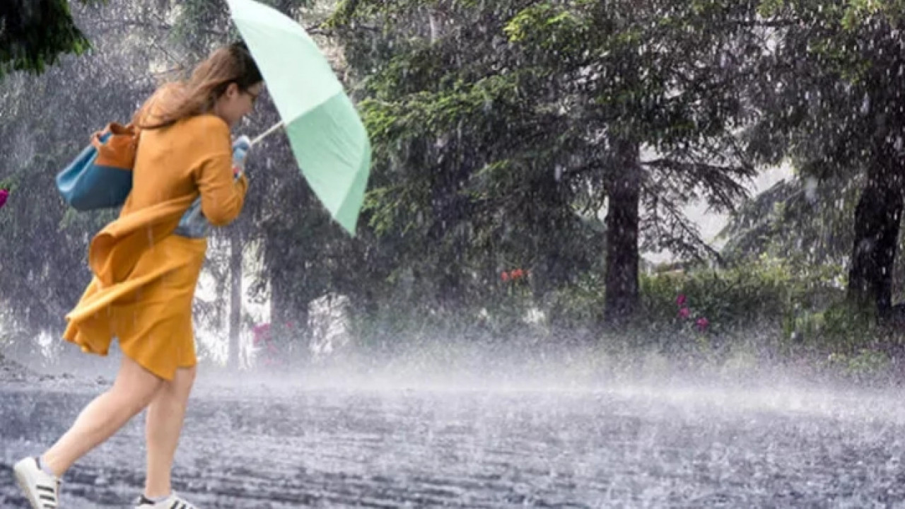 Meteoroloji uyardı: Kuvvetli yağış ve fırtına geliyor