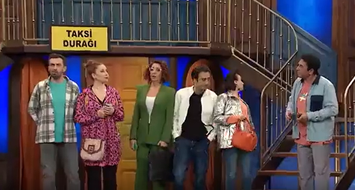 Güldür Güldür Show'da İstanbul'un taksi çilesi skeç oldu