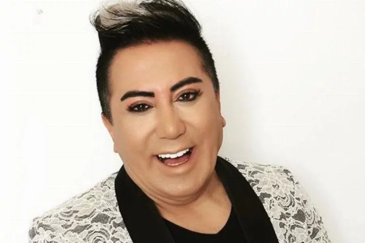 Elbisesine bastığı için ters bakmıştı! Murat Övüç bir anda yere kapaklandı