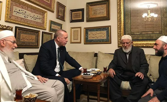Erdoğan ve İsmailağa cemaatine suç duyurusu! Erdoğan için fezleke talebi...