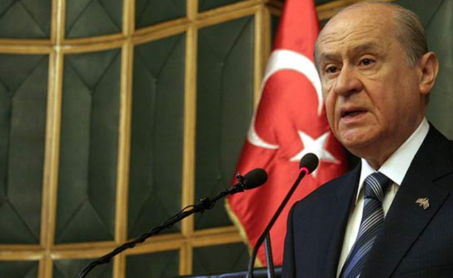 AKP sustu, 'koltuk değneği' konuştu, CHP'lileri tehdit etti