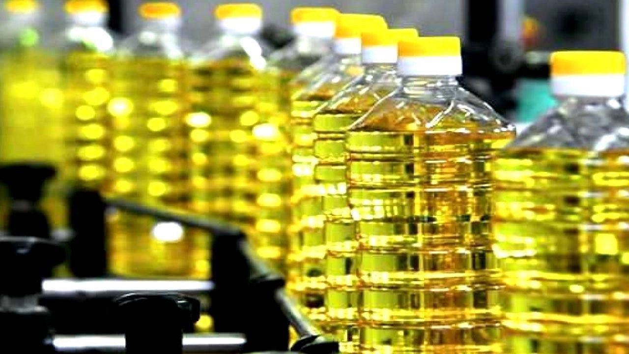 5 Litre yağı tartıda ölçtü, zincir marketi AKP'ye şikayet etti