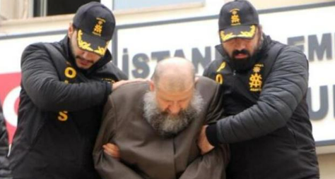 AKP'li yönetici, çocuk istismarcısı Yusuf Ziya Gümüşel için önce dua istedi, sonra sildi