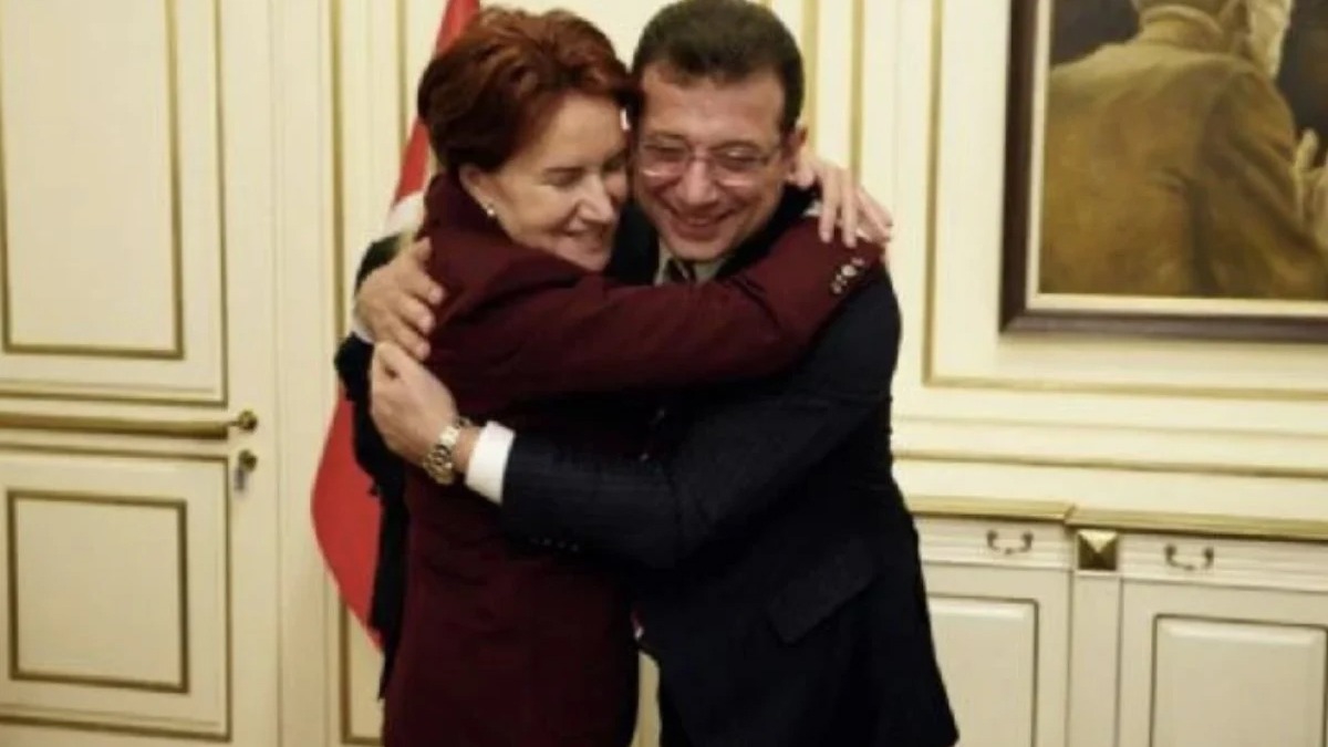 Bakan Varank Akşener'i hedef aldı: "Neredeyse göbek atacak"