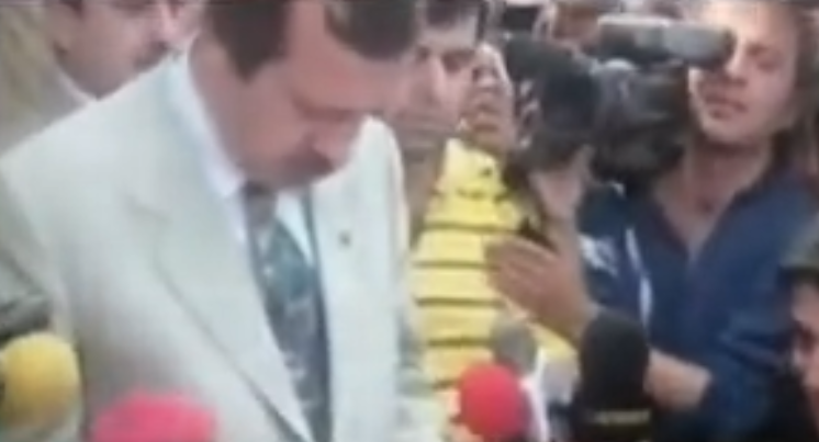 İşte 1998 yılında Erdoğan'ın hakkındaki hapis cezası kararını öğrendiği an!