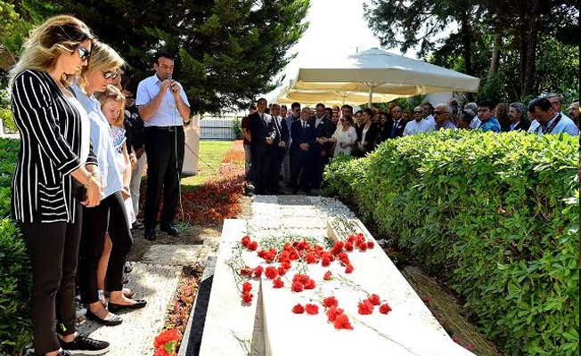  İzmir 'Efsane Başkan'ı andı
