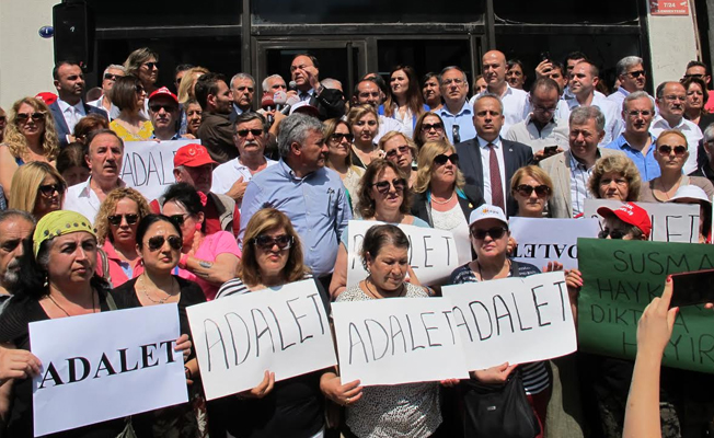 İzmir’den ‘Adalet’ Yürüyüşü'ne destek