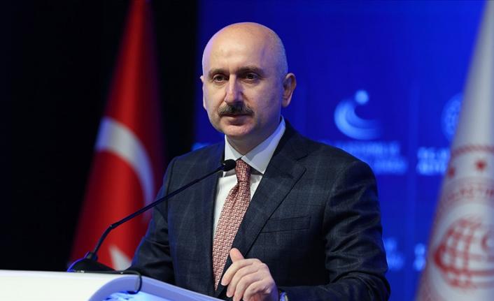 Bakan Karaismailoğlu'ndan asgari ücret yorumu: "Gayet iyi rakam"