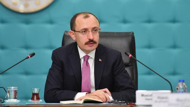 Bakan Muş, asgari ücret sonrası zam hazırlığı yapanları uyardı