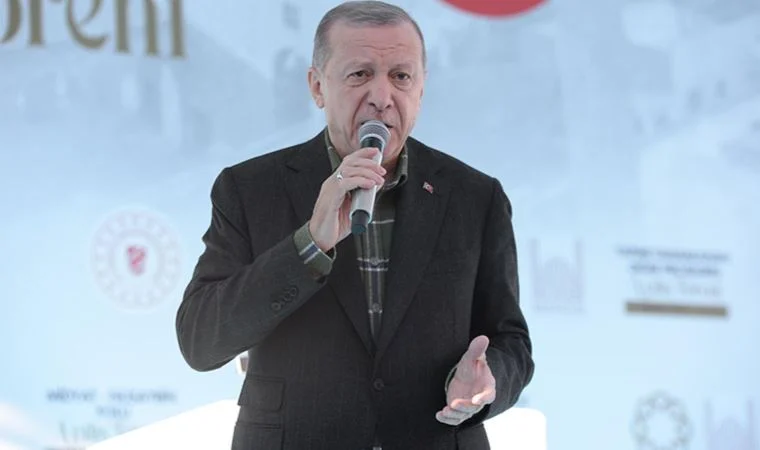 Cumhurbaşkanı Erdoğan: "Yeni müjdeleri milletimizle paylaşacağız"