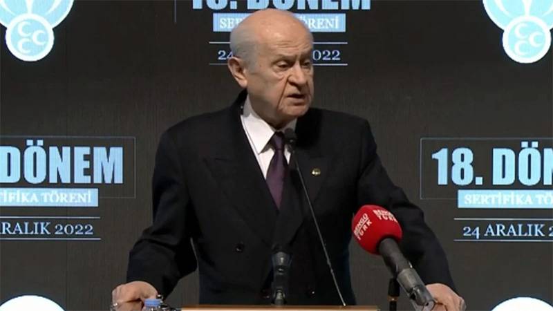Bahçeli, Saraçhane mitingini hedef aldı: "Baba ile oğul arasındaki gel-gitli sürece..."