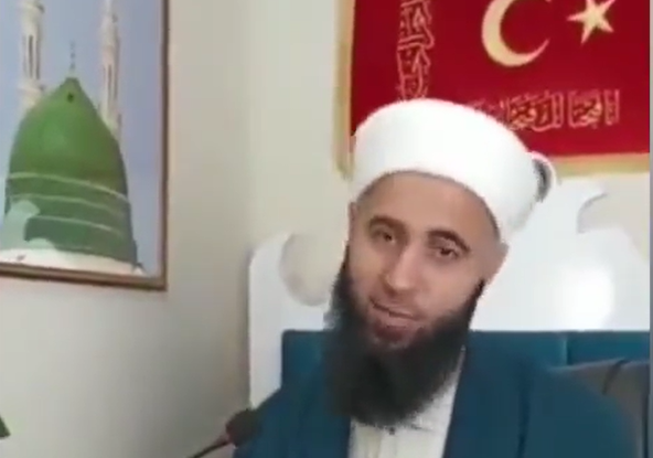 Buyur buradan yak! "Kendi cariyen, olmazsa başkasının cariyesi, ama sahibi izin verirse..."