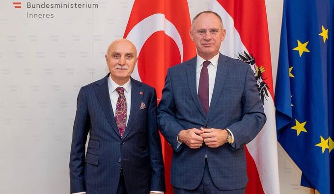 Özdağ'dan İçişleri Bakan Yardımcısı hakkında çarpıcı iddia: "Bu Cumhuriyet elbisesi bize dar geliyor. Keseceğiz"