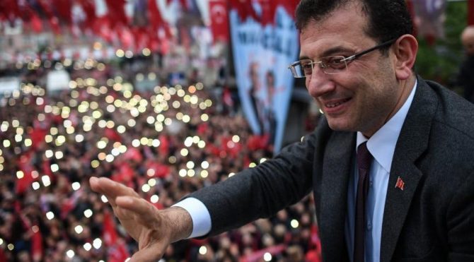 Ekrem İmamoğlu için saat verdi! İBB'ye yönelik terör soruşturması hakkında konuşacak