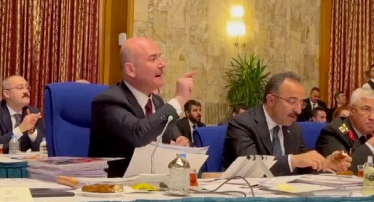 Özgür Özel ve İsmail Çataklı arasındaki "FETÖ'cü kardeş" tartışmasına Süleyman Soylu da katıldı