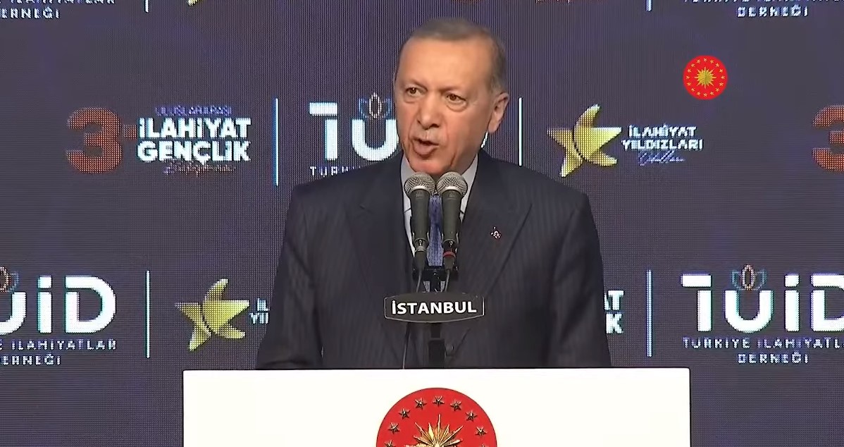 Erdoğan'dan yaklaşan seçimlere ilişkin çarpıcı sözler! İki yol var...