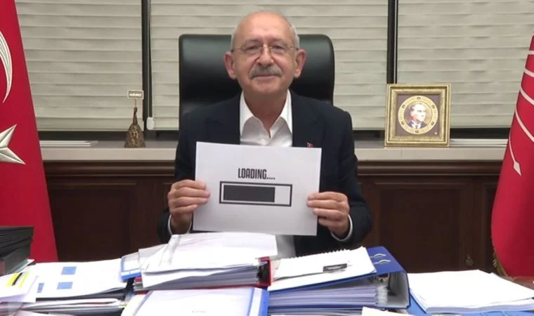 Kılıçdaroğlu'nden videolu yeni yıl mesajı: "Loading halkım loading..."