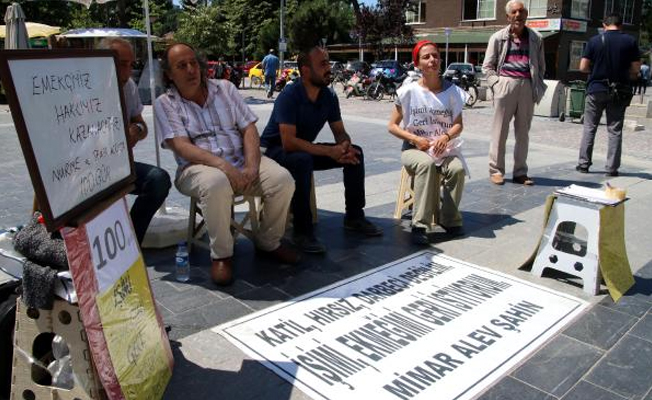 Mimar Alev Şahin, 100 gündür 'katil, hırsız, darbeci değilim; işimi istiyorum' diyor