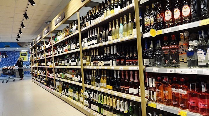 İçki ve sigaraya gelen ÖTV zammı belli oldu