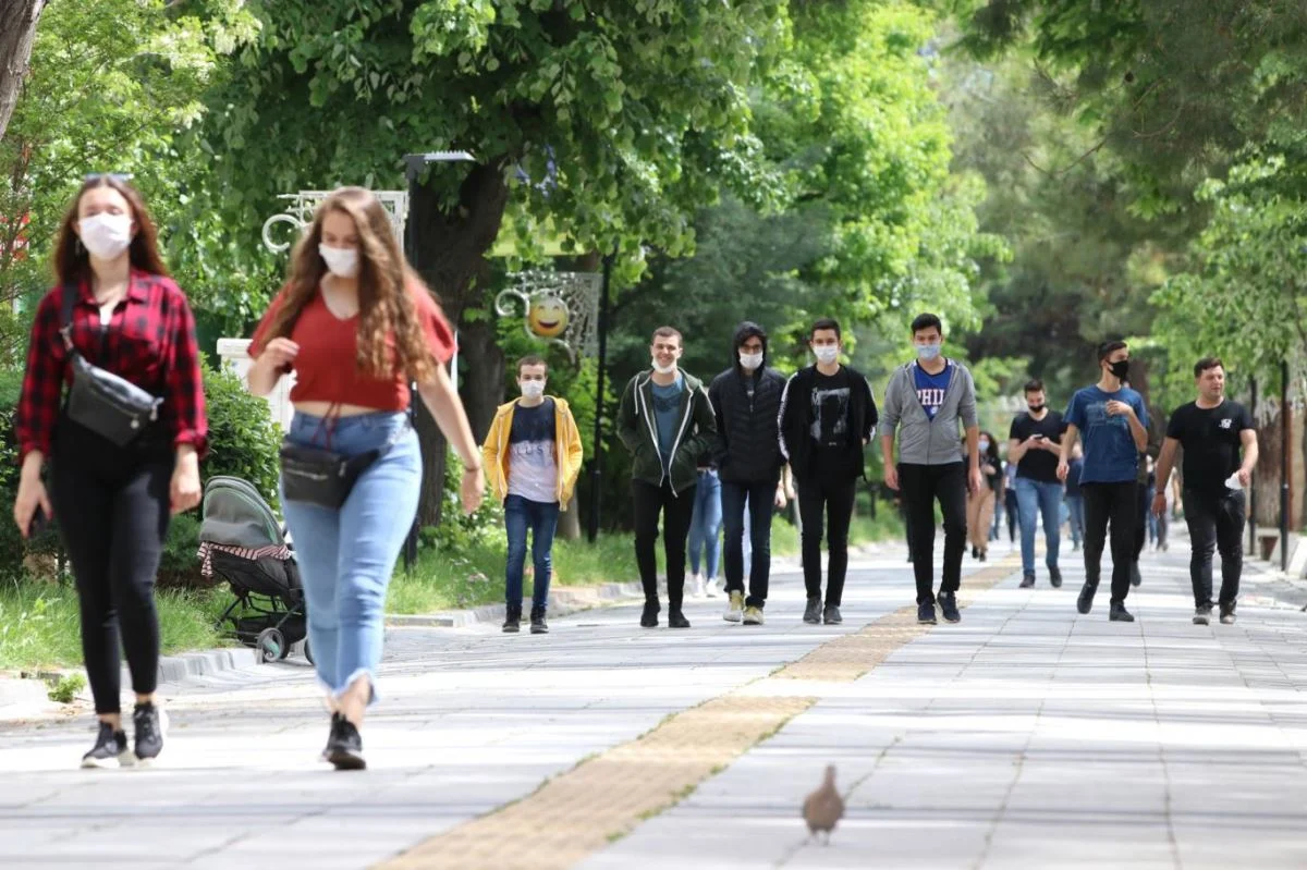 ORC Araştırma’dan Z kuşağı anketi: Partilerin oylarındaki değişim dikkat çekti
