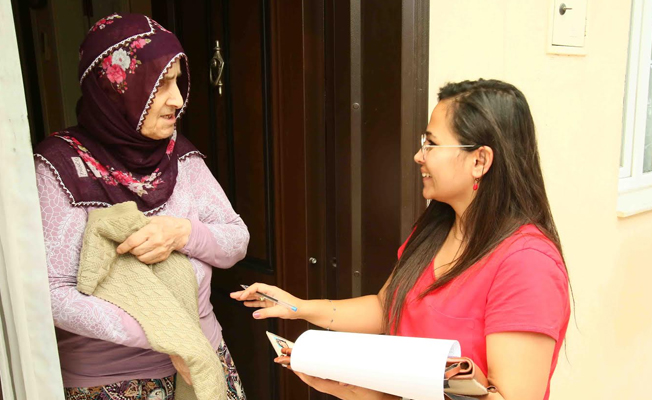 CHP'li belediye sosyal belediyecilik dersi veriyor