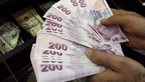 200 TL'lik banknot sayısı son bir yılda yüzde 104 arttı