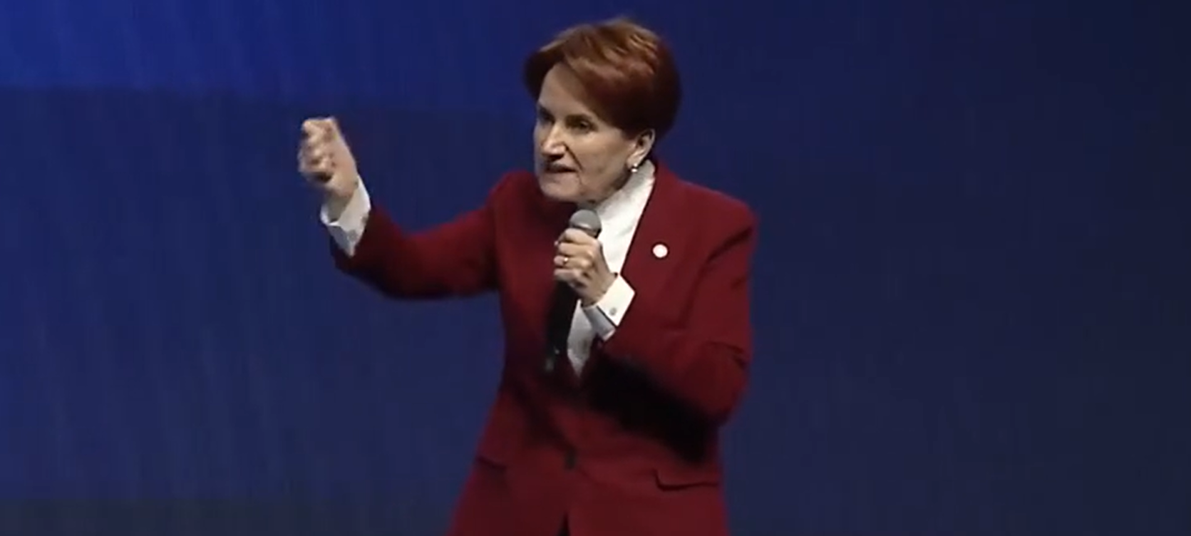 Akşener parti kongresinde "adaylık" açıklaması yaptı