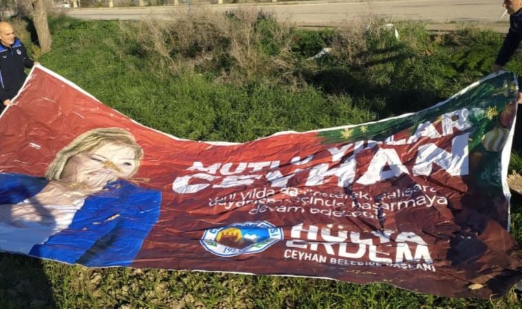 CHP'li belediyenin billboardlarına saldırı!