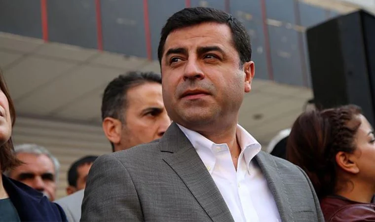 Selahattin Demirtaş altılı masayı eleştirdi