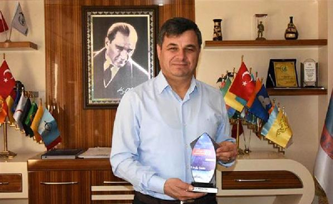 MHP'li Başkana FETÖ'den takipsizlik kararı