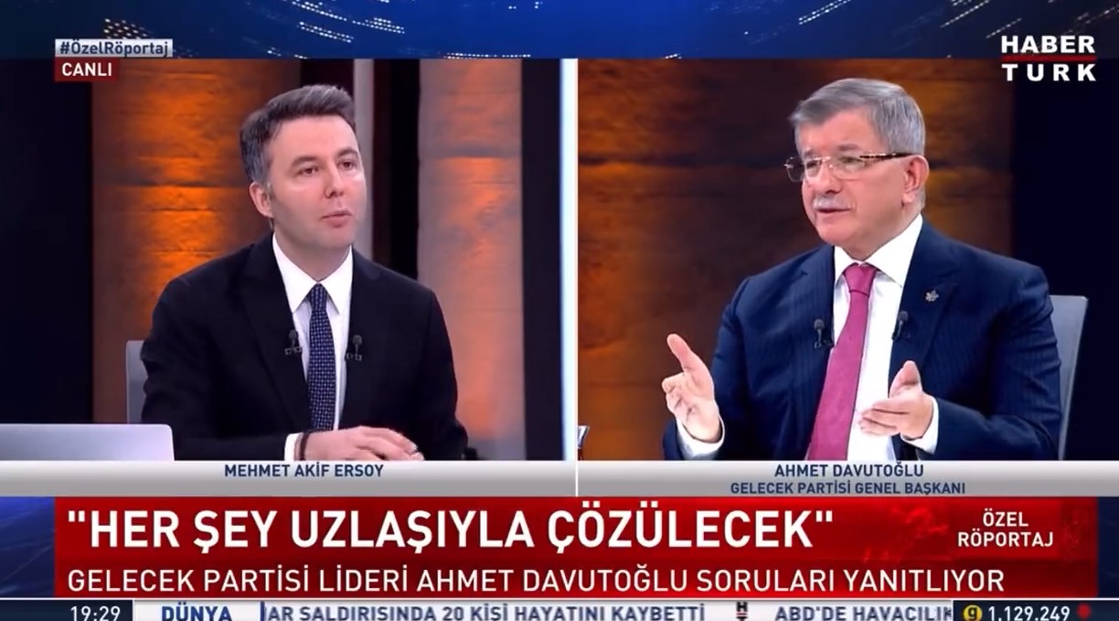 Ahmet Davutoğlu'ndan canlı yayında tehdit gibi sözler! Eğer altılı masanın seçilen cumhurbaşkanı bunu yaparsa...
