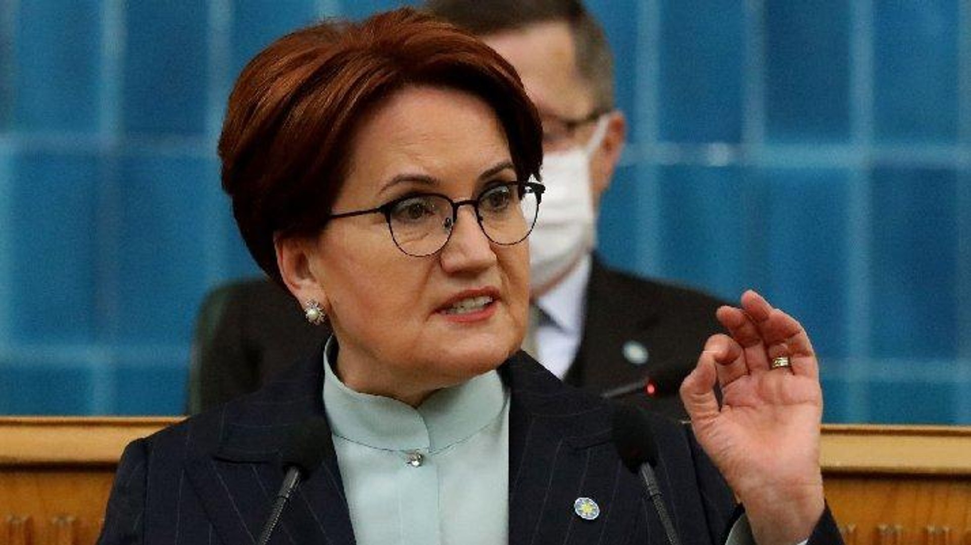 Akşener'e ilk geçmiş olsun mesajı o partiden geldi