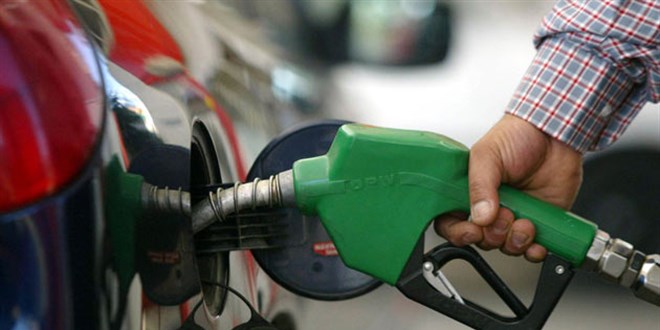 Benzine büyük zam!