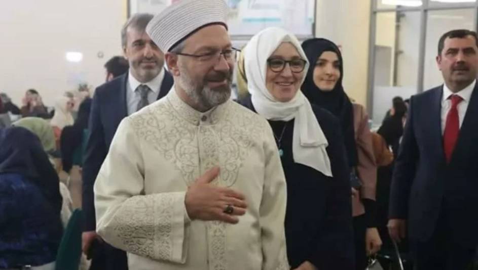 Diyanet İşleri Başkanı Ali Erbaş’ın eşi camide yumruk attı iddiası